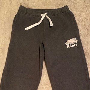 Roots sweatpants boys size 10